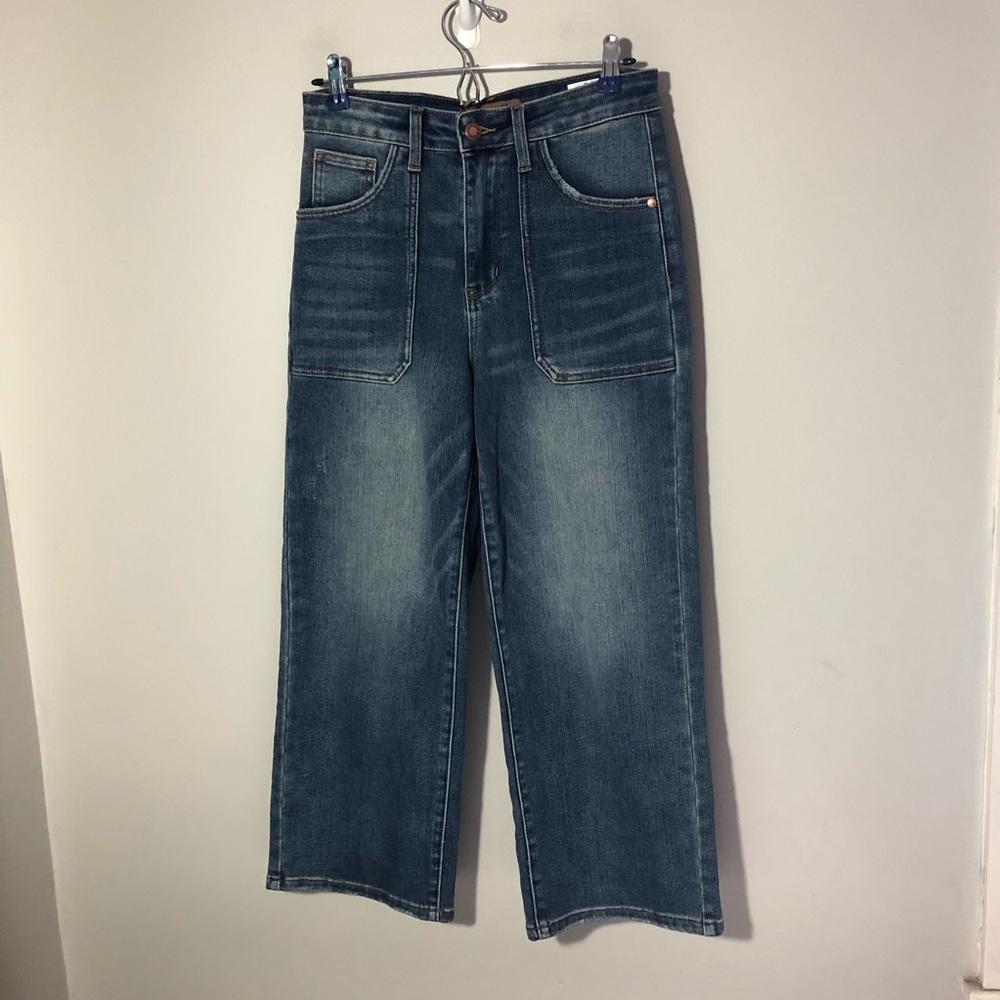 Judy Blue wide leg crop womens jeans 5/27 JB88904MD soft stretchy big pockets